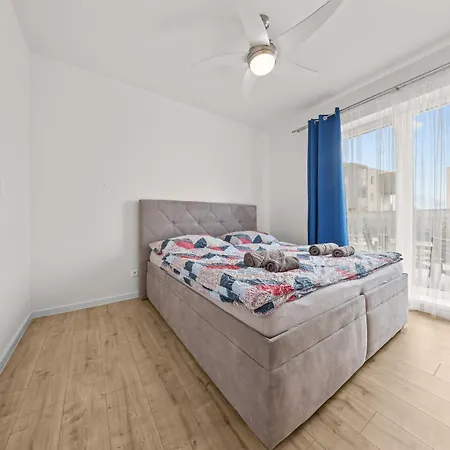 Klimatizovaný Apartmánový Dom S Bazénom, 10b *