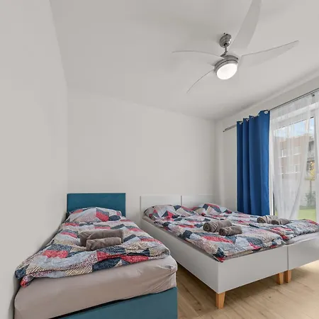 Klimatizovaný Apartmánový Dom S Bazénom, 10b