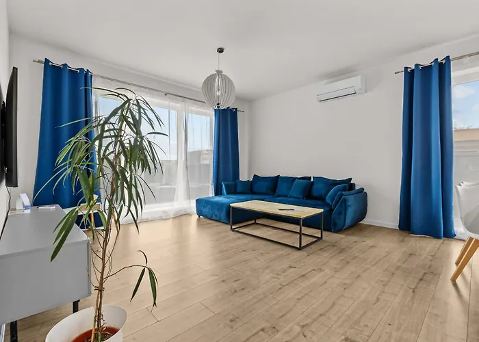 Klimatizovany Apartmanovy Dom S Vyhrievanym Bazenom, 10b * 塞内奇