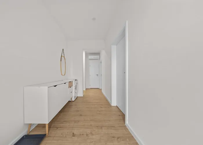 Klimatizovany Apartmanovy Dom S Vyhrievanym Bazenom, 10b * 塞内奇