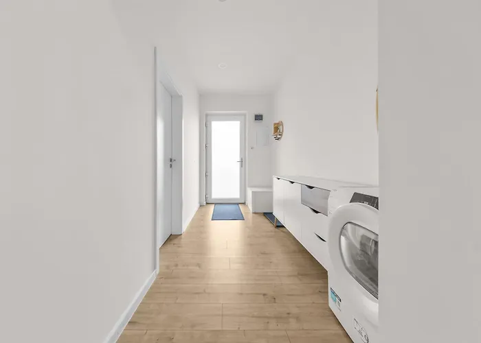 Klimatizovany Apartmanovy Dom S Vyhrievanym Bazenom, 10b *